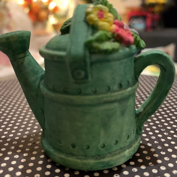 Candle Snuffer w Brass Interior Green Watering Can Topped with Flowers 2 1/2 “ - Picture 1 of 10